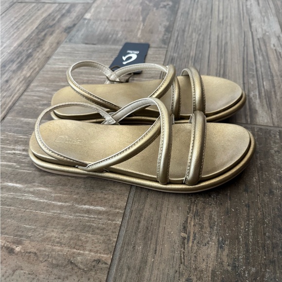 OluKai Tiare Gold Sandals Women’s size 9 - Picture 7 of 9